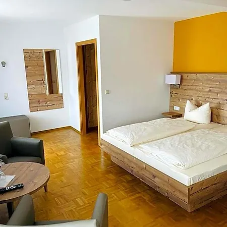Traube Otel